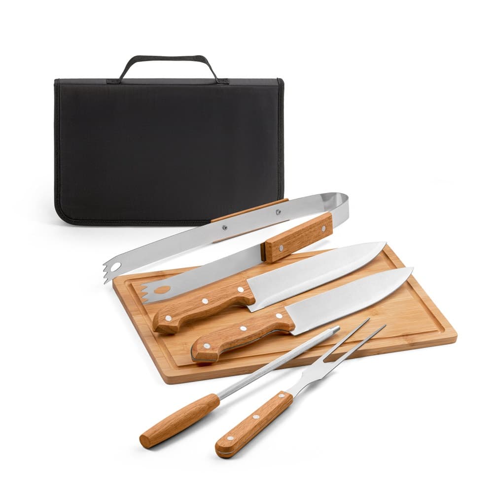 FLARE. Set per barbecue composto da tagliere in bambù e 5 utensili in legno e acciaio inox - vista 3