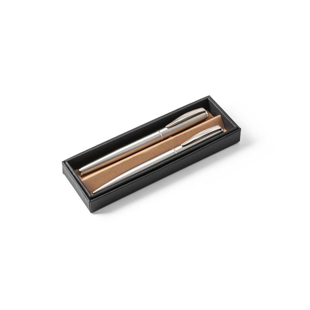 ELLA. Set di penna roller e penna a sfera con corpo in acciaio inossidabile (53% rSS) con clip - vista 1