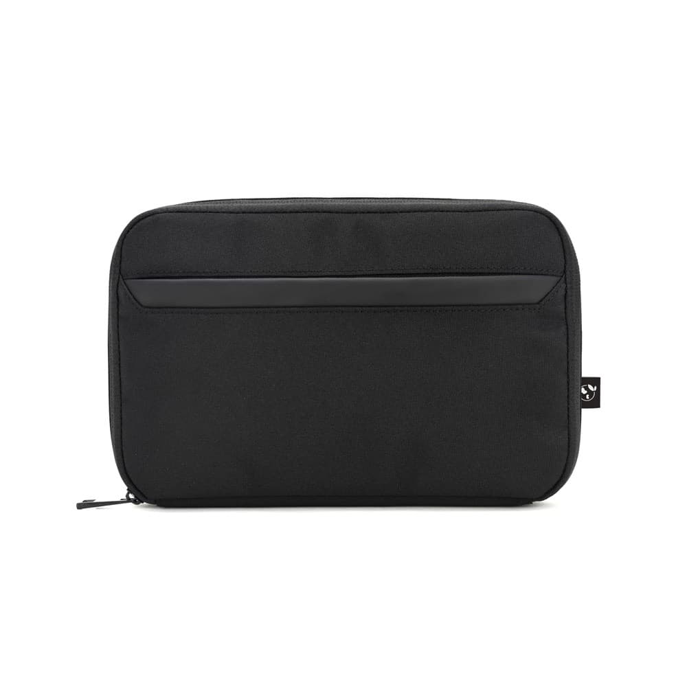 YANGON. Ampia borsa organizer per accessori tecnologici in twill con rivestimento idrorepellente e poliestere riciclato 600D - vista 2