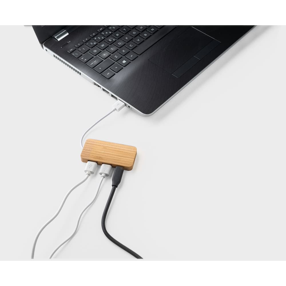 MOSER. HUB con 2 porte USB-A e 1 USB-C in bambù - vista 4